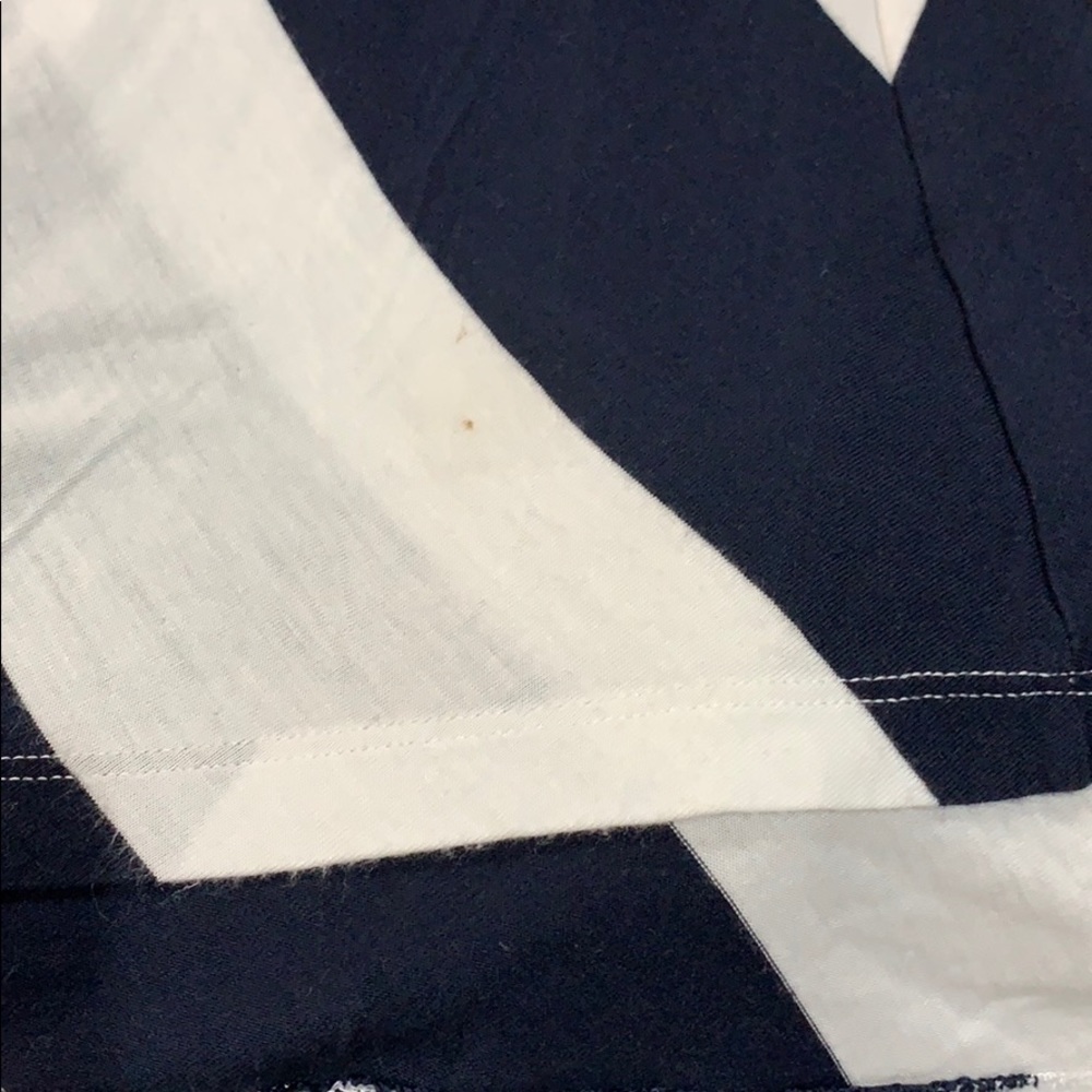 BANANA REPUBLIC TOP - Picture 5 of 6